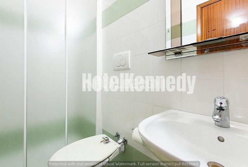 Hotel Kennedy リド・ディ・サヴィオ エクステリア 写真