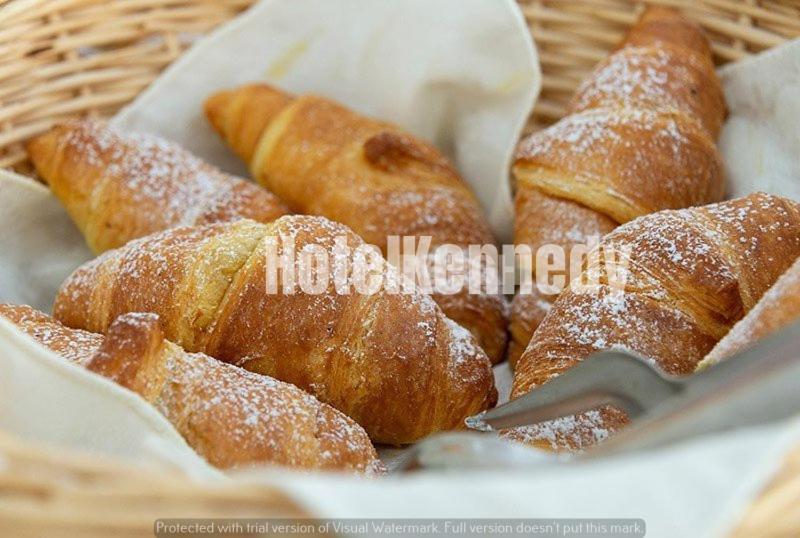 Hotel Kennedy リド・ディ・サヴィオ エクステリア 写真